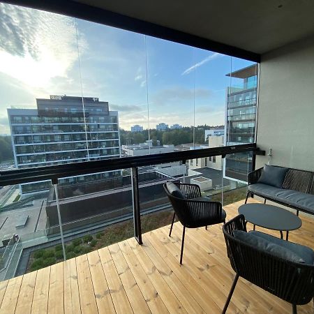 Ainoa Shopping Center Apartments - Tapiola إسبو المظهر الخارجي الصورة